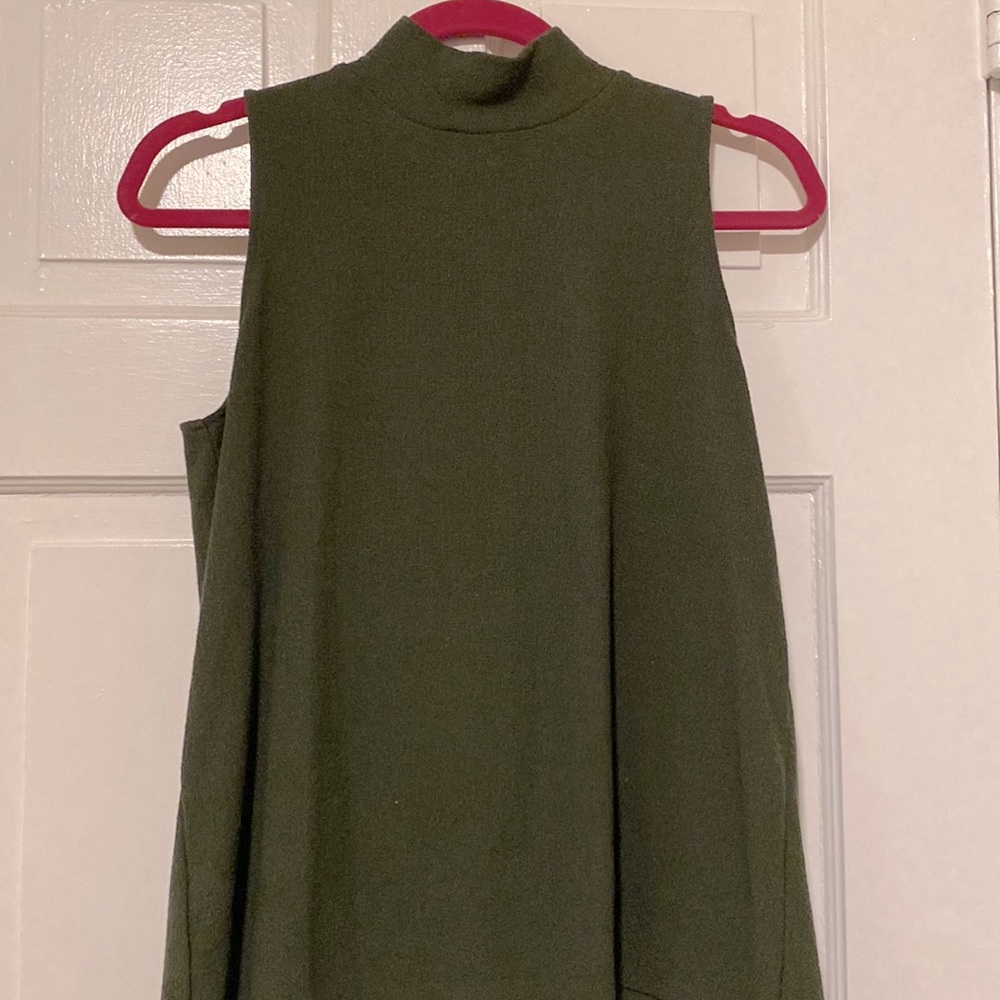 Loft Green Turtleneck Top Sized S